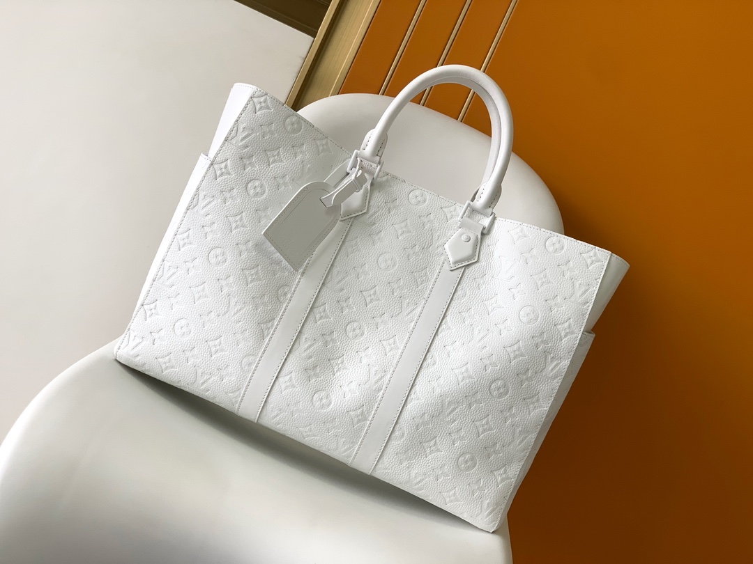 Louis Vuitton Shopping Bags